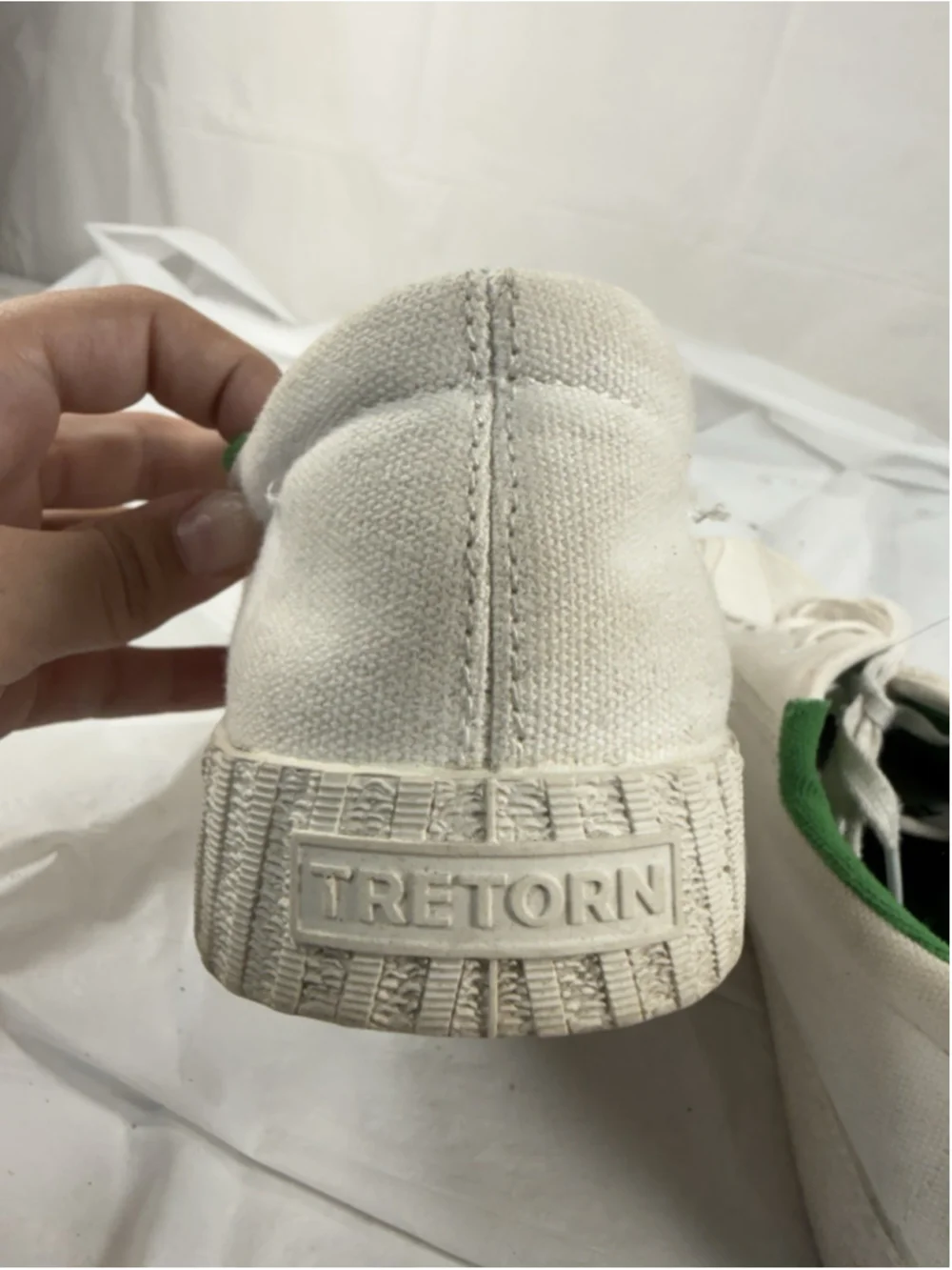 Tretorn Women's Nylite Canvas White and Green Sneakers Size 8.5